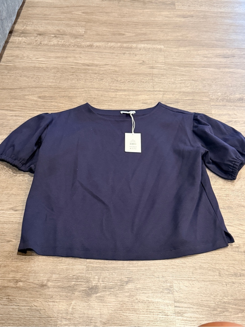 Free Assembly Boxy Navy Puff-Sleeve Tee Size XL